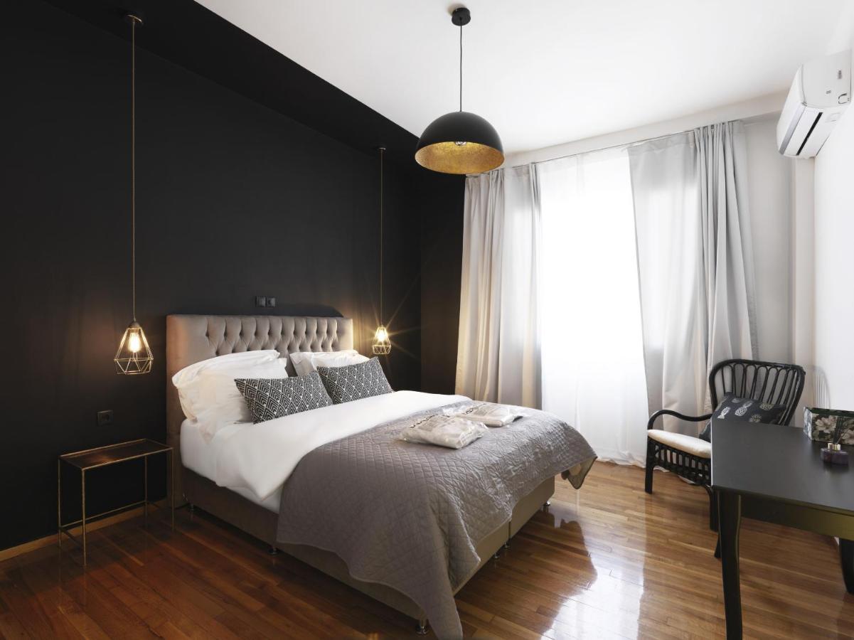 Athenian Apartment In The Center With Jacuzzi Exterior foto